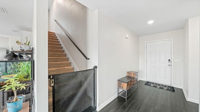 Building Photo - 217 Hodges Bayou Plantation Blvd