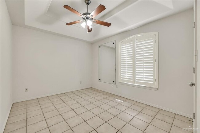 Building Photo - 15 Quamasia Ave