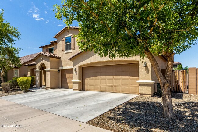 Building Photo - 8810 S 55th Ln