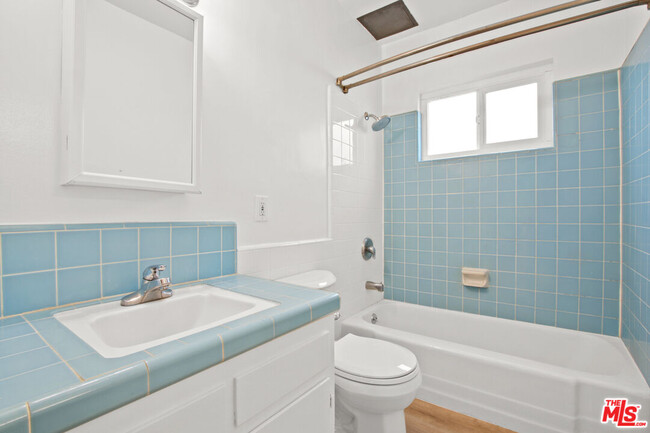 Building Photo - 12726 Caswell Ave