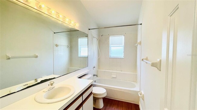 Building Photo - 3381 Hamlet Loop