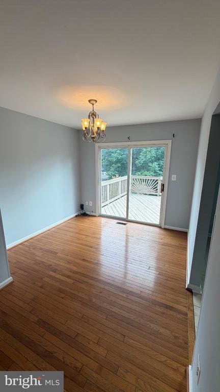 Building Photo - 23065 Potomac Hill Square