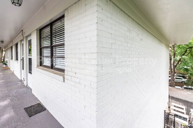 Building Photo - 711 Argonne Ave NE