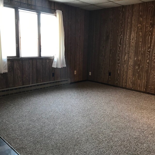 Building Photo - 303 Dudley Ave