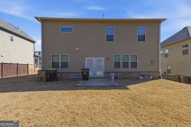 Building Photo - 1415 Dahlia Dr