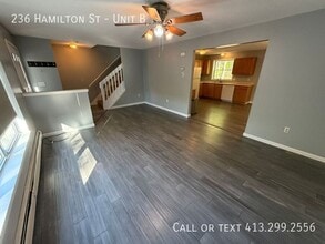 Building Photo - 236 Hamilton St