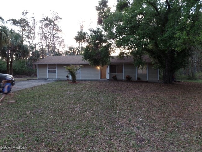 Building Photo - 2307 Monroe Ave