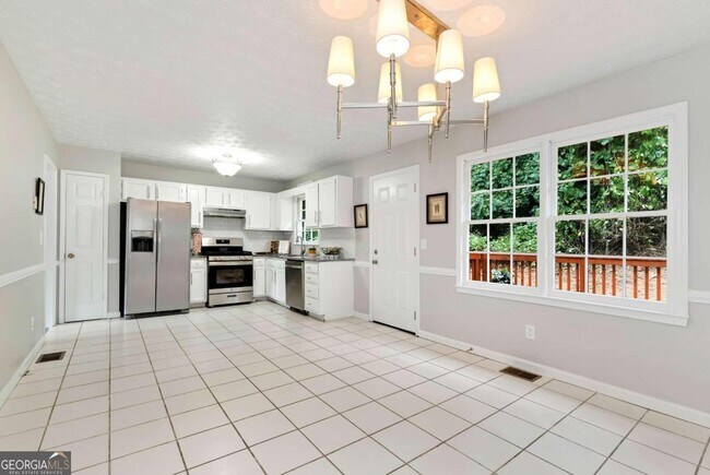 Building Photo - 3860 Maple Wood Trail