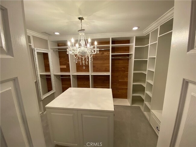 Building Photo - 1933 N Canyon Park Cir