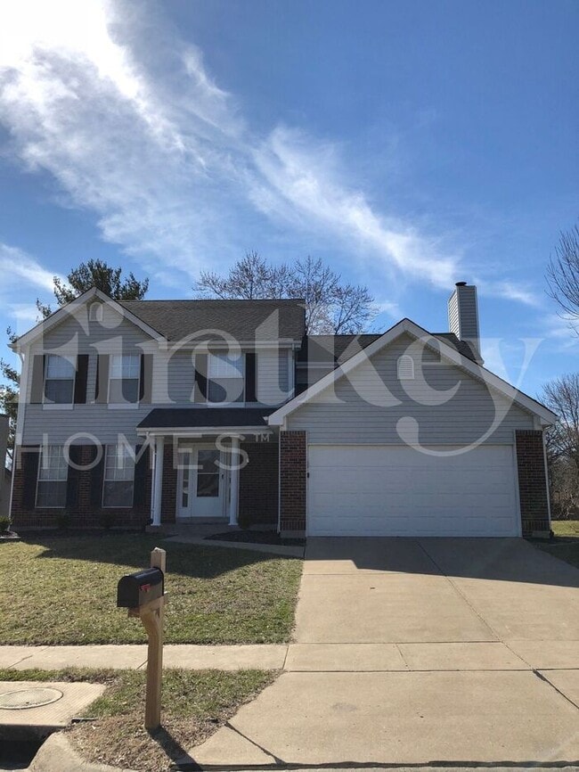 Primary Photo - 16727 N Fork Ridge Dr