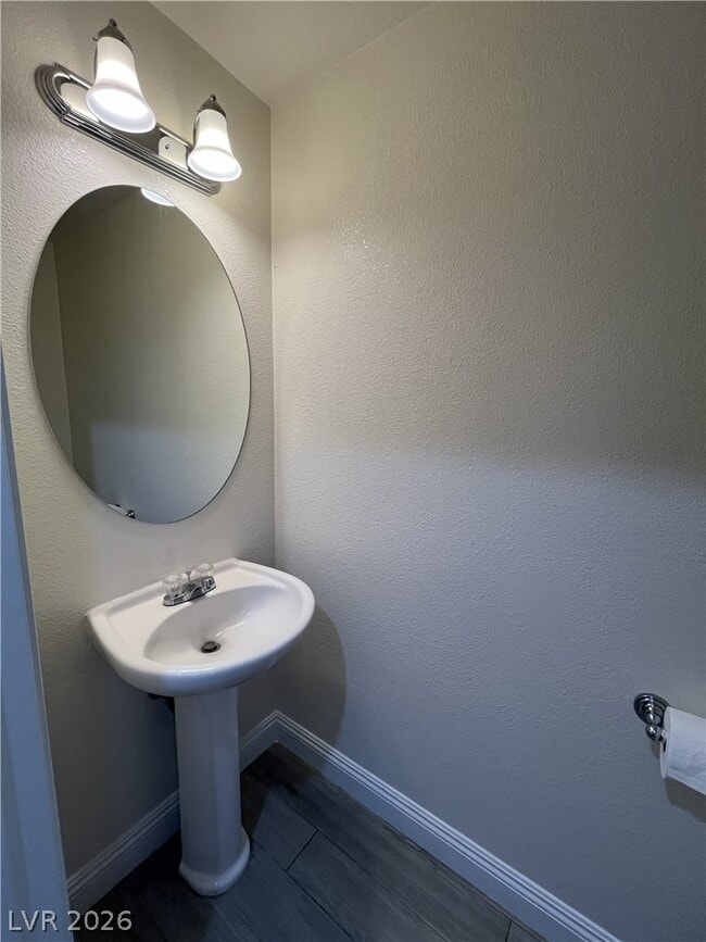 Building Photo - 7118 Garden Pond St