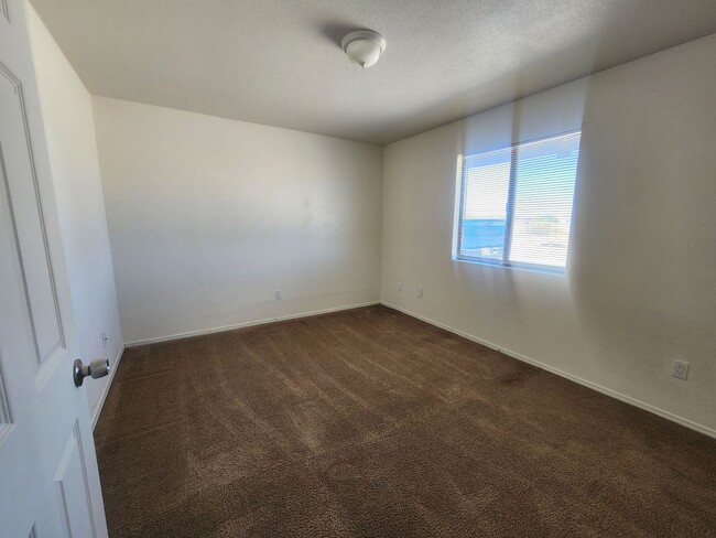 Building Photo - 73855 Desert Trail Dr