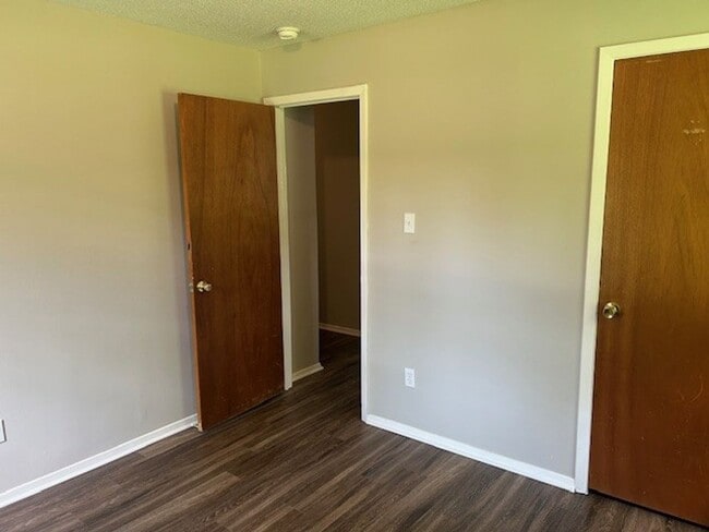 Building Photo - 101 Normandy Ave