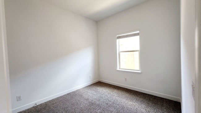 Building Photo - NEW 3 Bedroom home in ZANJERO TRAILS!