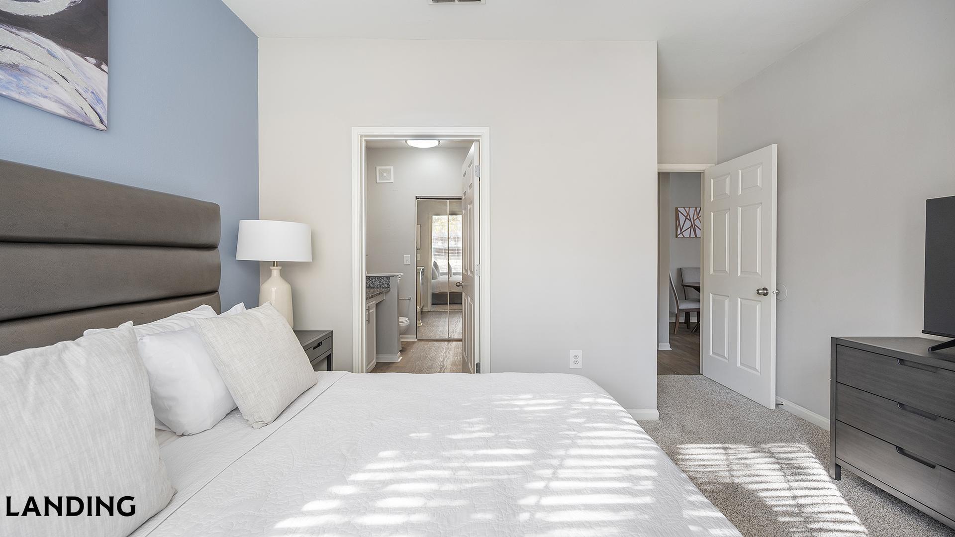 Building Photo - 261 Veterans Pkwy