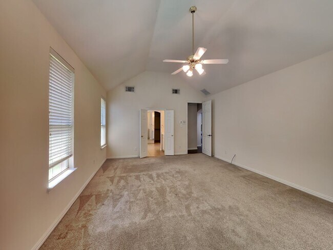 Building Photo - ENCHANTING 5 BEDROOM IN FRISCO!