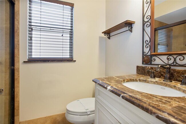 Building Photo - 8757 Harbor View Dr