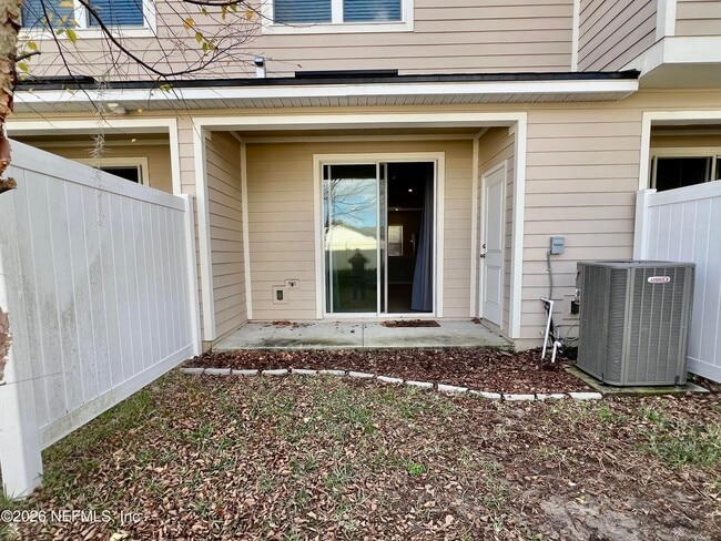 Building Photo - 233 Annies Pl