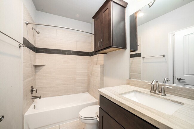 Building Photo - 5311 Kiam St