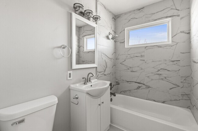 Building Photo - Beautifully Renovated 4-Bedroom Home