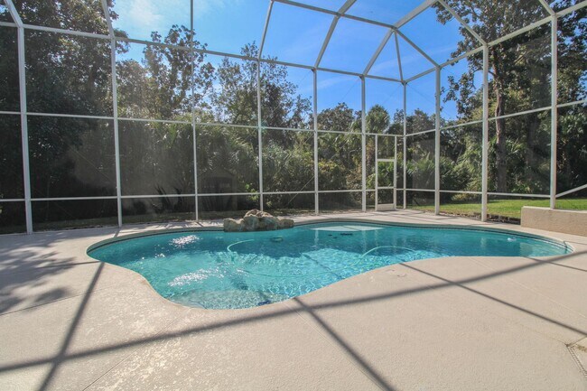 Building Photo - 6065 Spruce Point Cir