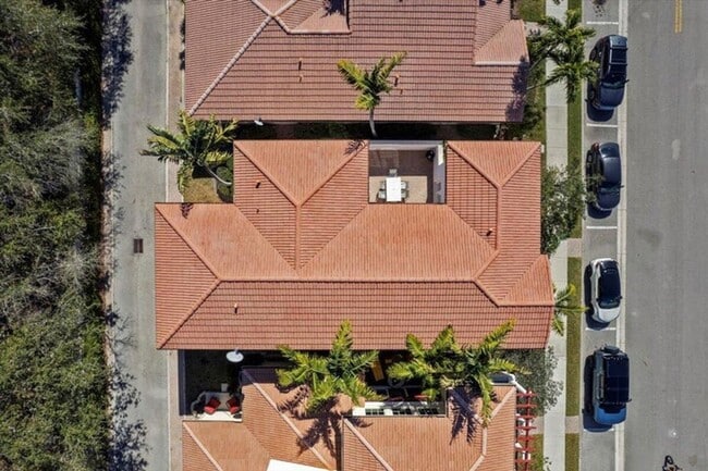 Building Photo - 82 Stoney Dr