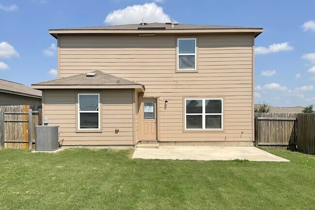 Building Photo - 118 Johnston Ln