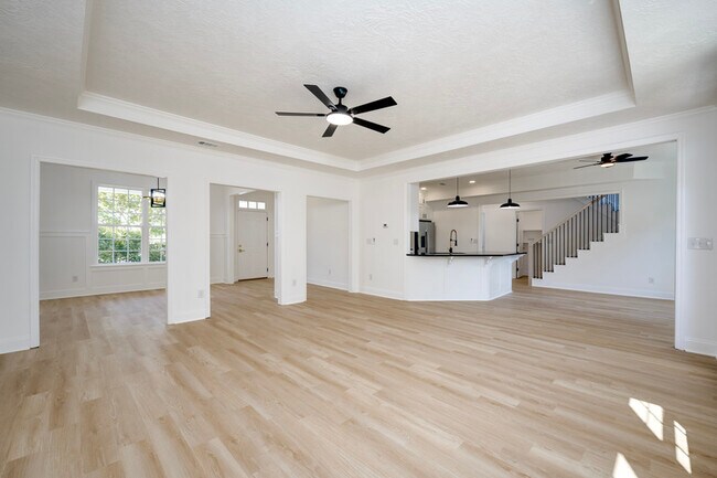 Building Photo - 412 Riley Ln