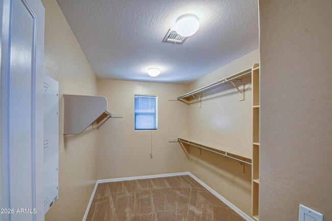 Building Photo - 3114 E Franklin Ave