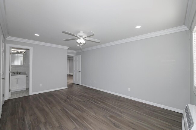 Building Photo - 156 Cassa Loop