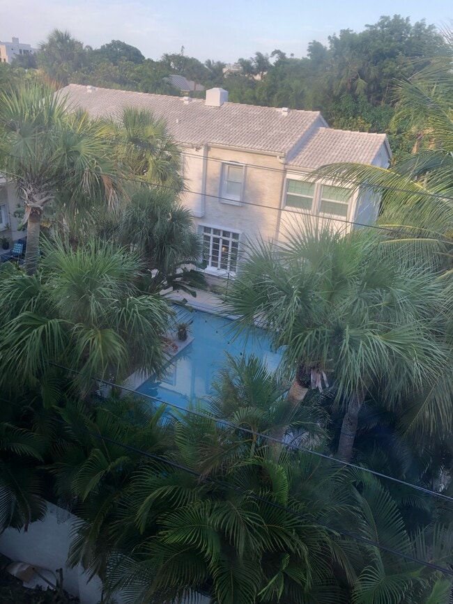 Building Photo - 3000 N Ocean Blvd