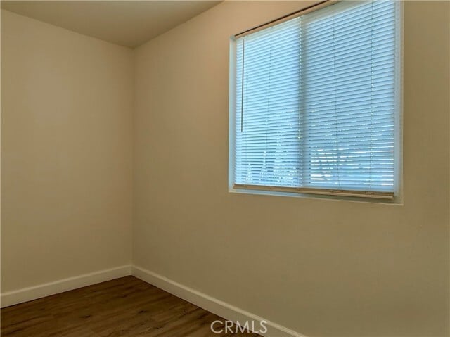 Building Photo - 960 E Columbia Ave