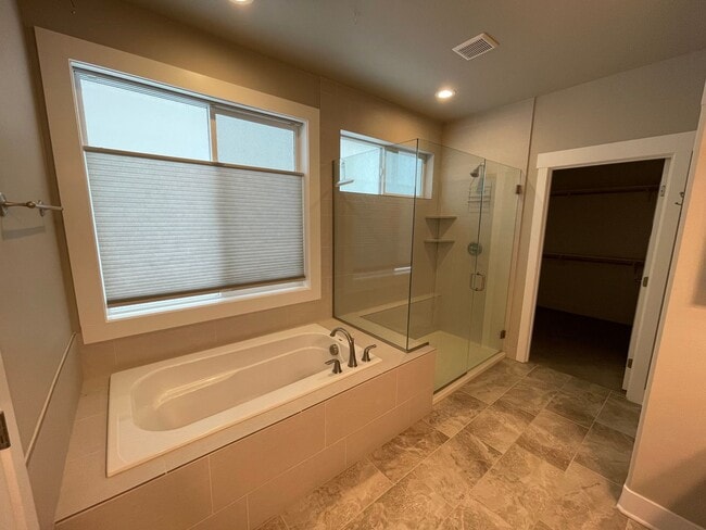 Building Photo - 3075 Deserthawk Lp