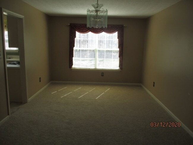 Building Photo - 128 Hedegrow Lane, Yorktown, Va 23692