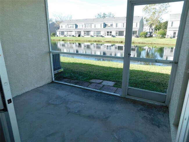 Building Photo - 262 Countryside Key Blvd