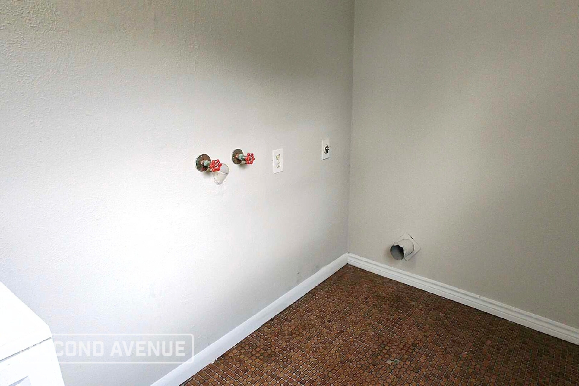 Building Photo - 7322 Parker Rd