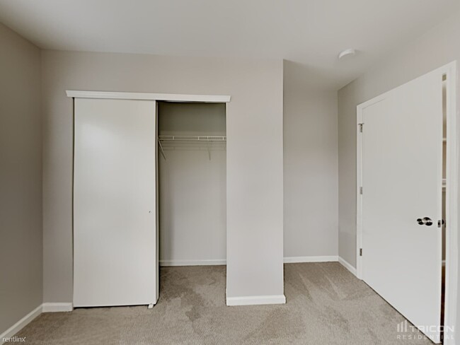 Building Photo - 4306 Red Hook Rd