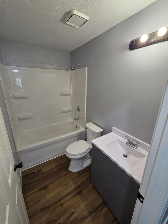 Building Photo - 4741 Welcome Ave N