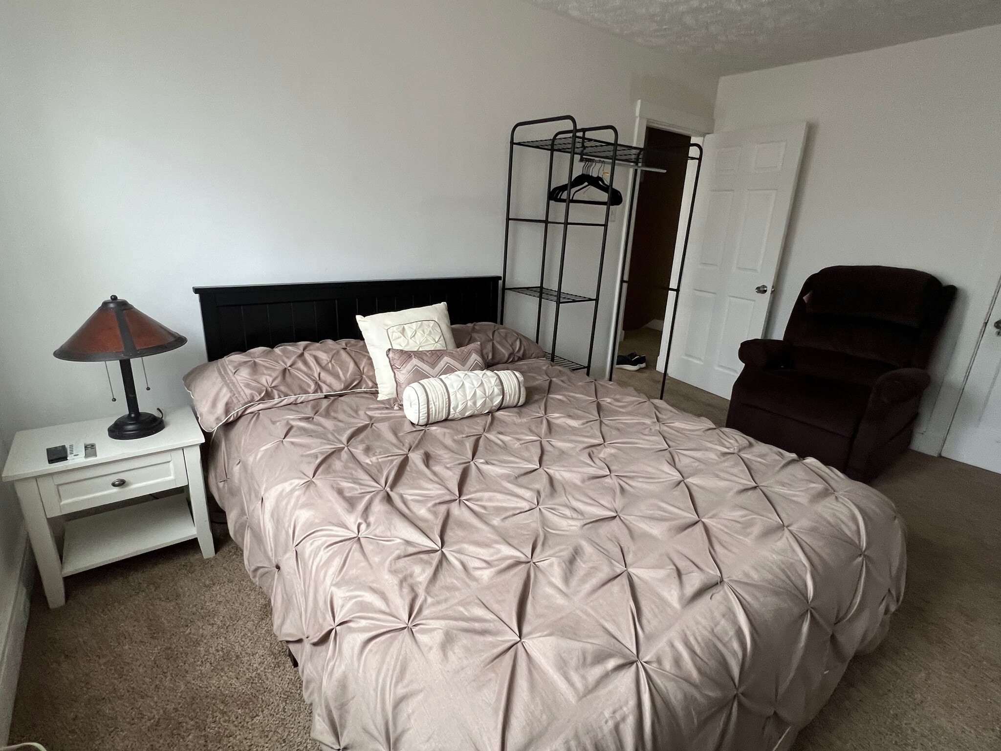 bedroom 2 - 313 W 15th Ave