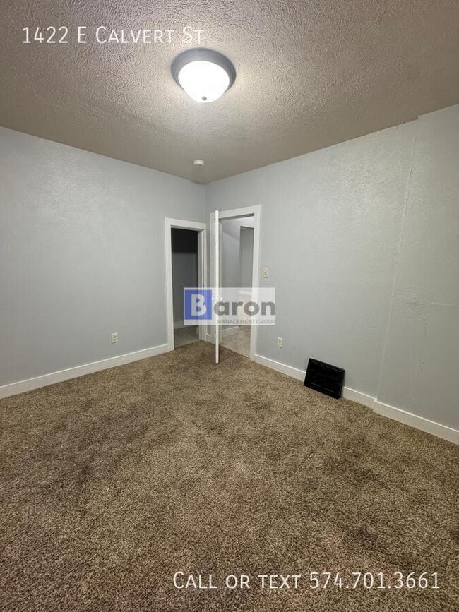 Building Photo - 1422 E Calvert St