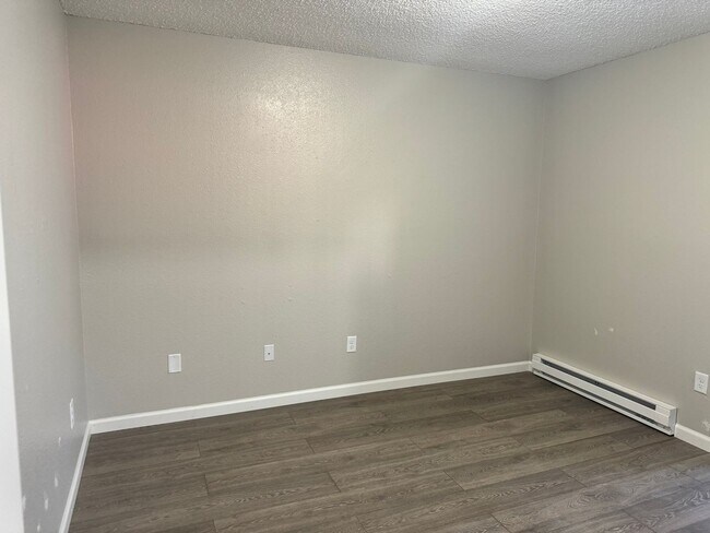 Building Photo - 1820 Copperville Rd