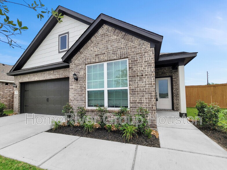 Primary Photo - 2506 Green Jasper Dr