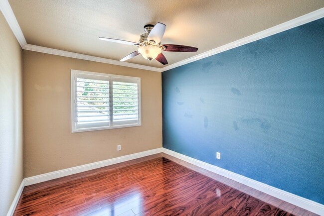 Building Photo - Elegant 3-Bed Home in Quiet Folsom Neighbo...