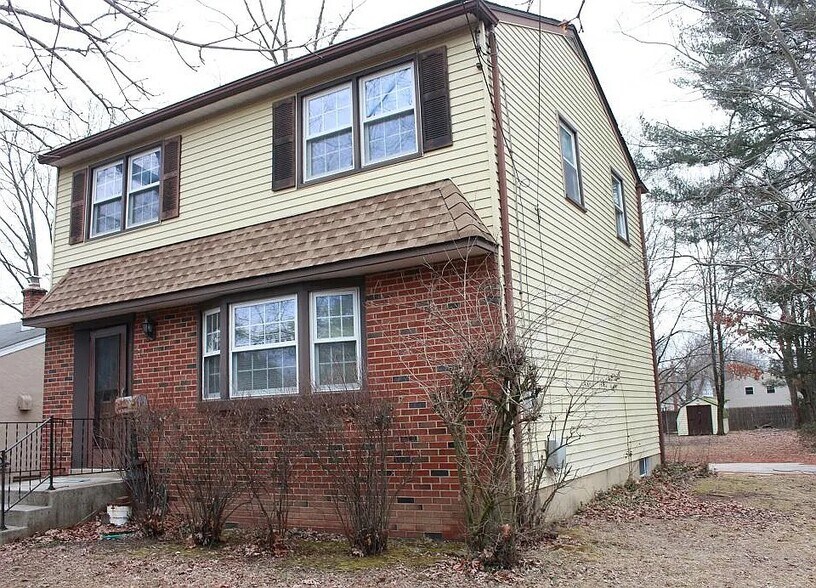 FRONT OF HOME - 201 Deptford Rd