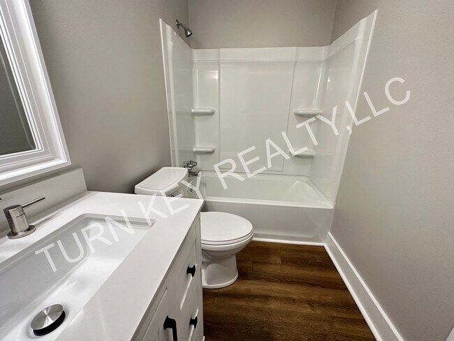 Building Photo - Duplex for rent in Pinson