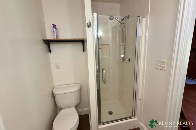 Building Photo - Charming 1 Bedroom Home with Private Yard in Pacifica