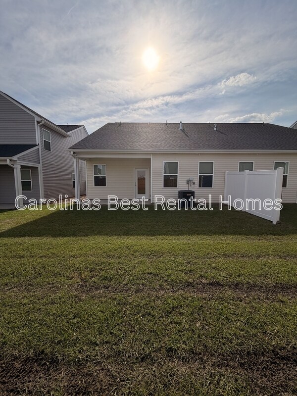Building Photo - 449 Lady Liberty Wy