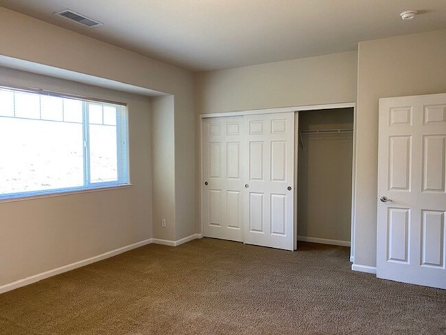 Building Photo - 530 Preston Burr Lane