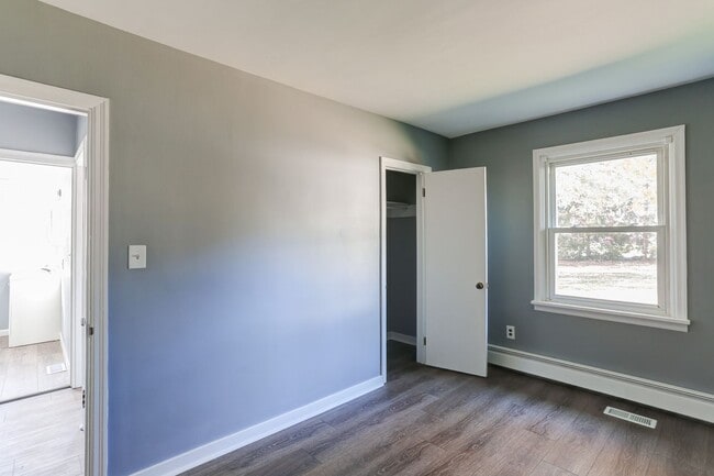 Building Photo - 3 Bedroom home in Silver Spring Twp.