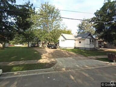 Building Photo - 2337 Rheamount Ave